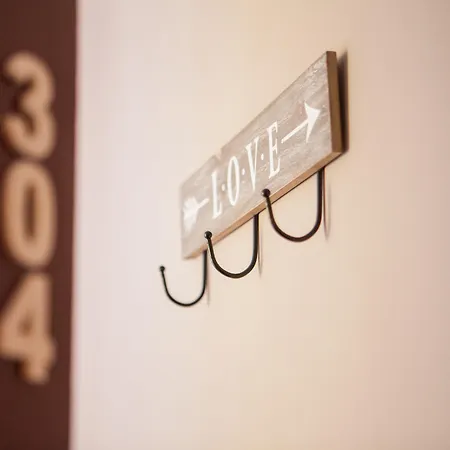 Lx Center Chiado Lissabon