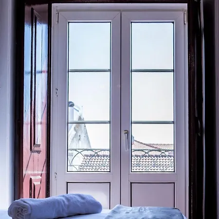Lx Center Chiado Guest house 3*