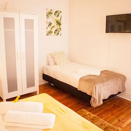 Lx Center Chiado Guest house Lisbon