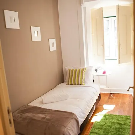 Lx Center Chiado Guest house Lisbon
