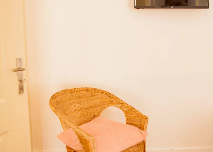 Lx Center Chiado Lissabon