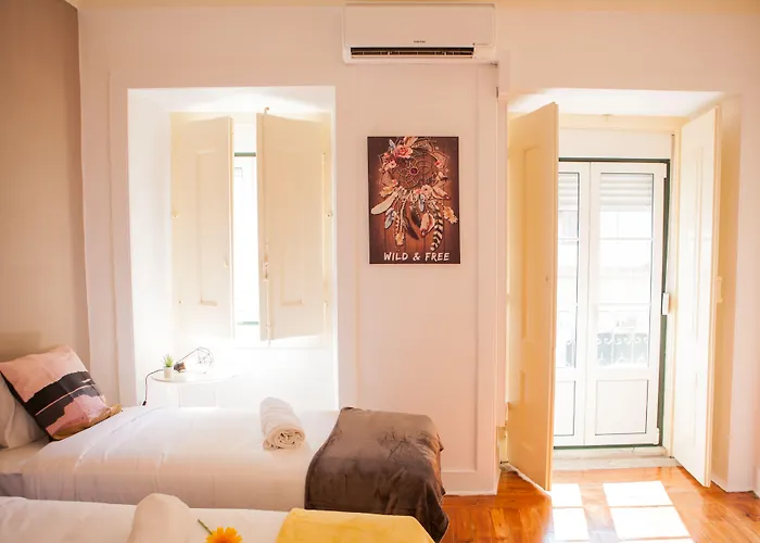 Lx Center Chiado Lissabon