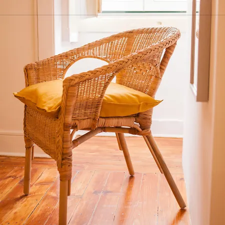 Lx Center Chiado بيت ضيافة