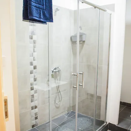 Lx Center Chiado Guest house