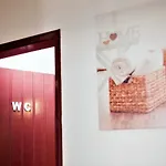 Lx Center Chiado Gasthuis Lissabon