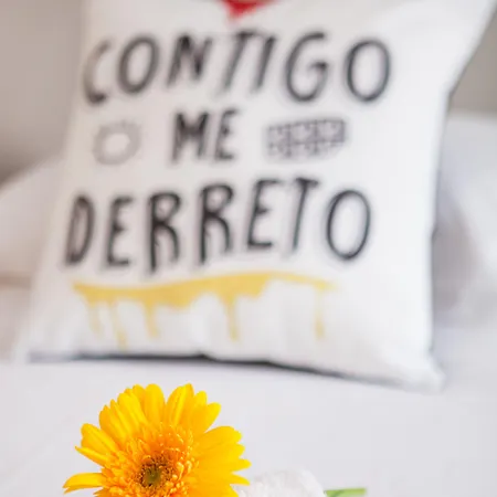 Lx Center Chiado Guest house Lisbon