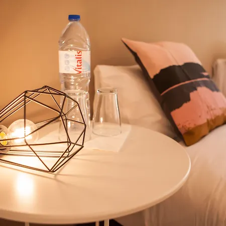 Lx Center Chiado בית הארחה 3*