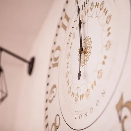 Πανσιόν Lx Center Chiado 3*